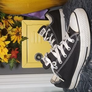 Converse All Star Black & White Chuck Taylors